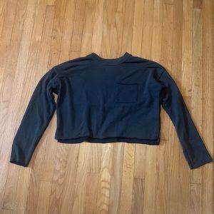 Dark gray crop sweatshirt